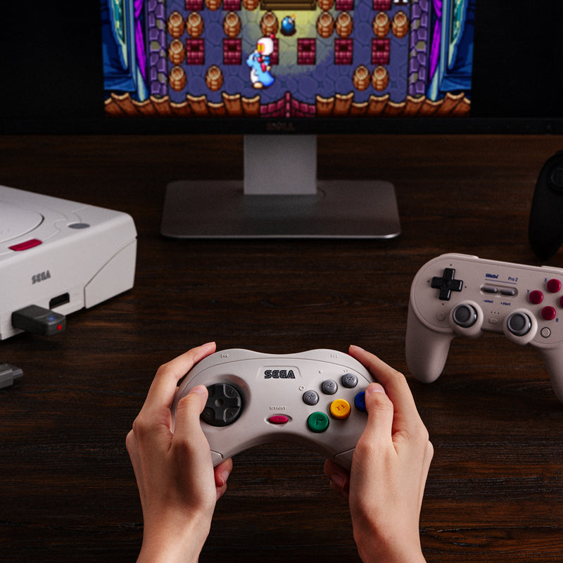 8BitDo Retro Receiver for Saturn - Adapter Edition for Supported Controllers and Systems