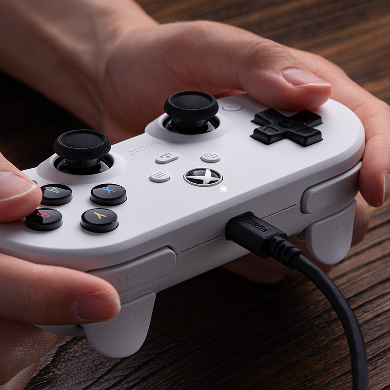 8BitDo Pro 2 Wired Controller for Xbox (Hall Effect joysticks) - Controller Edition for Supported Gaming Platforms