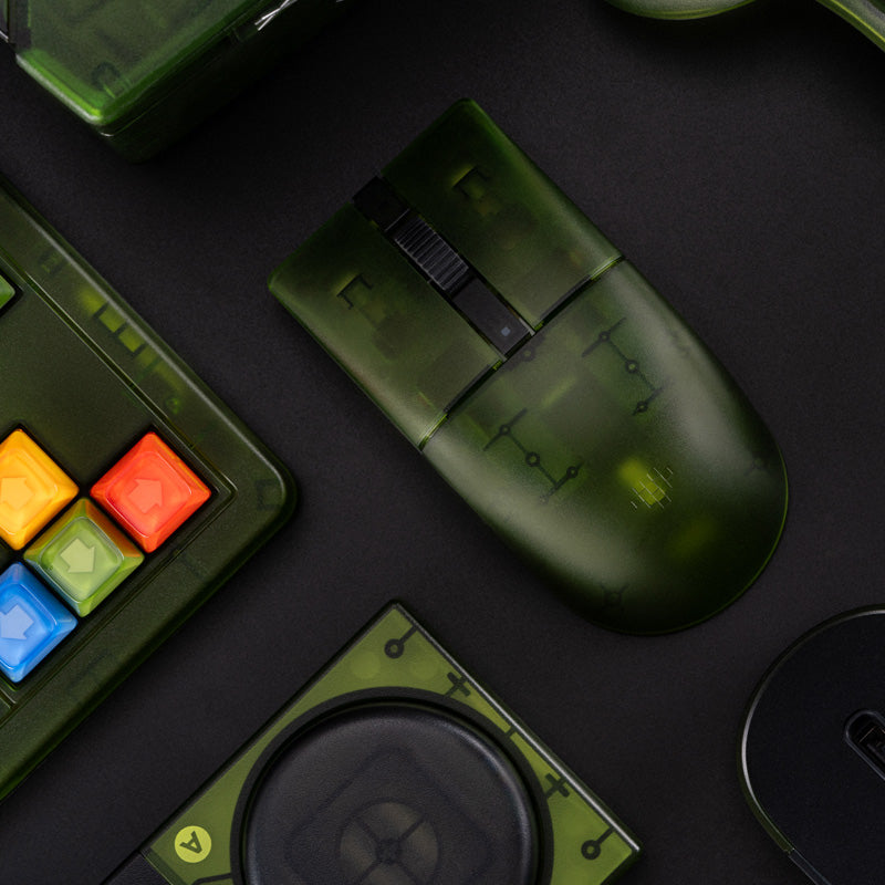 8BitDo Retro R8 Mouse - Xbox Edition - Mouse Edition for Desktop Navigation and Gaming