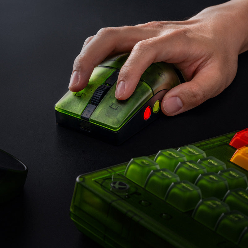 8BitDo Retro R8 Mouse - Xbox Edition - Mouse Edition for Desktop Navigation and Gaming