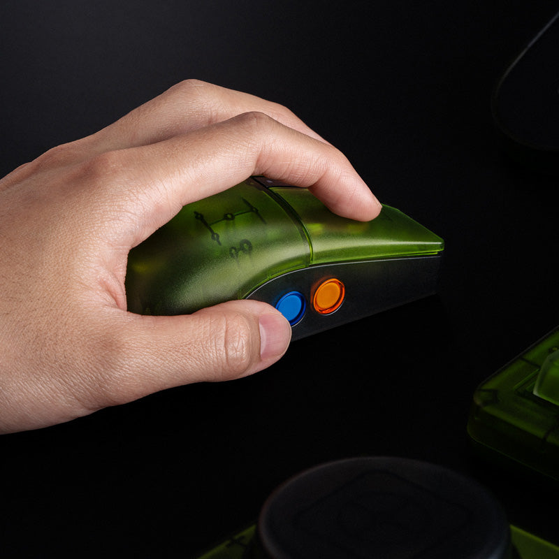 8BitDo Retro R8 Mouse - Xbox Edition - Mouse Edition for Desktop Navigation and Gaming