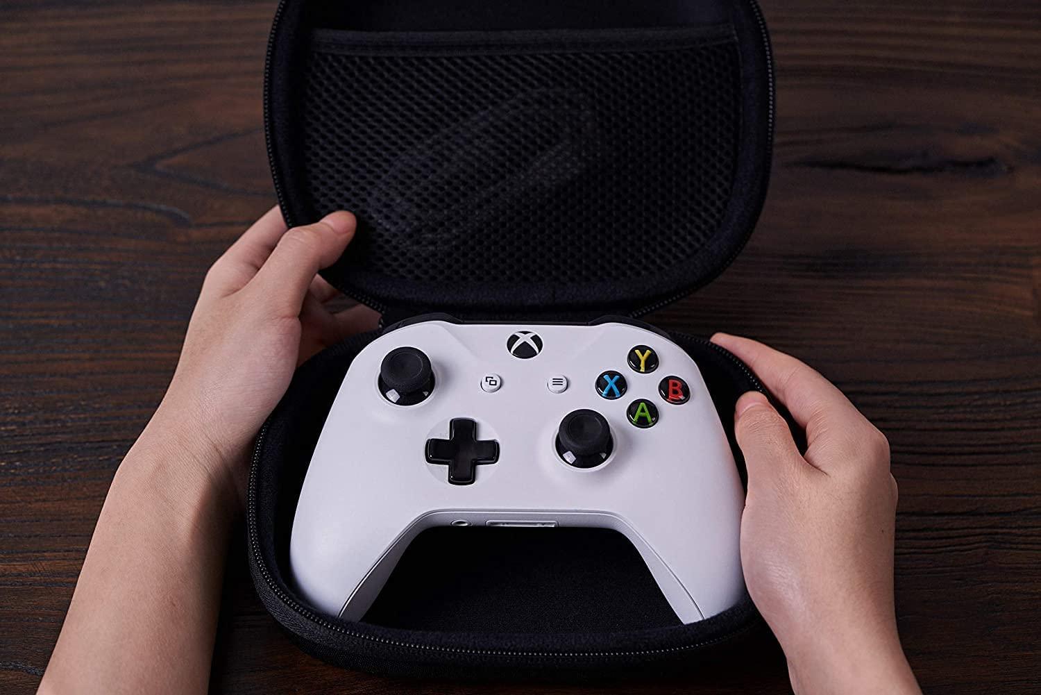 8BitDo Classic Controller Travel Case - Protective Travel Case for Compatible Controllers