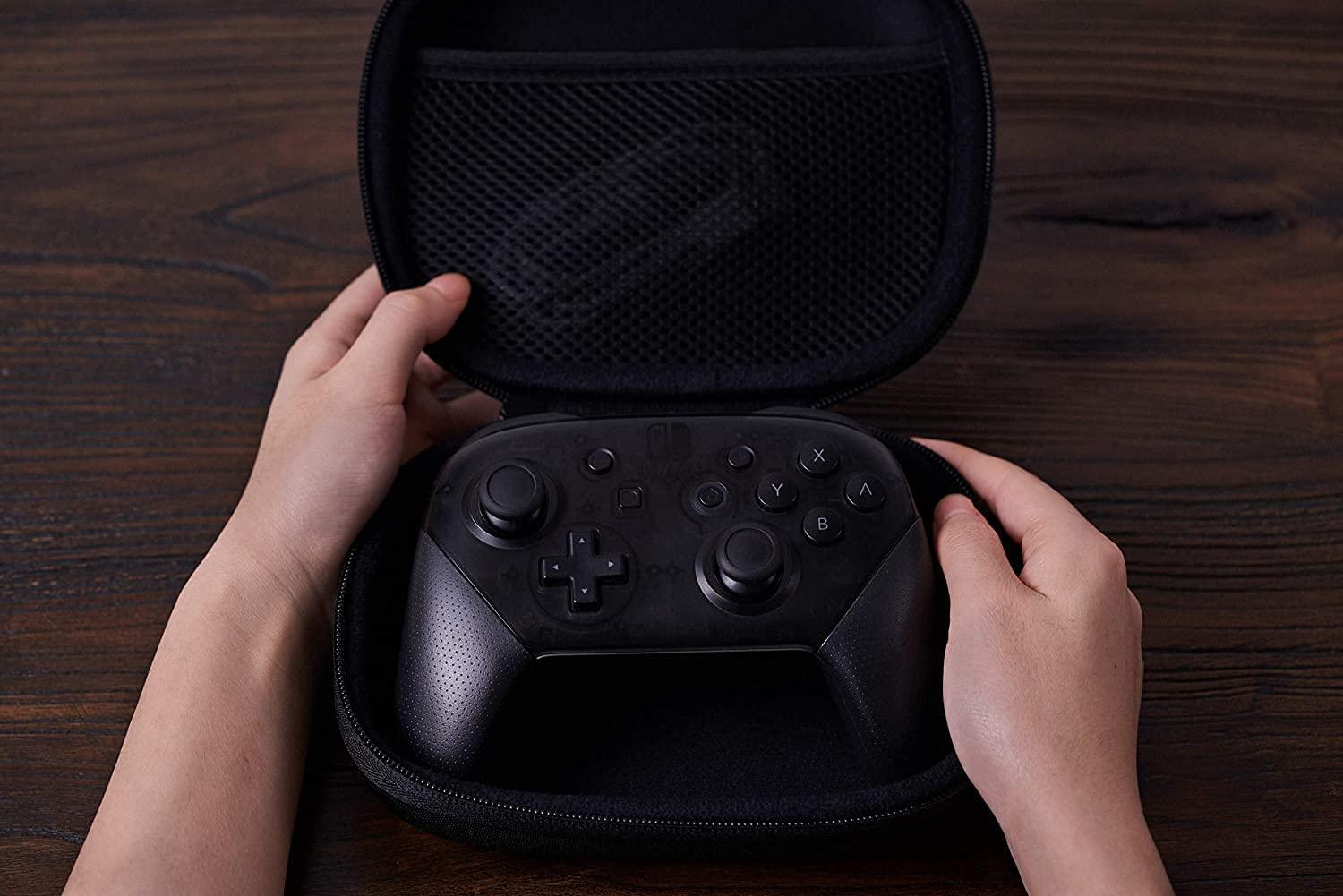 8BitDo Classic Controller Travel Case - Protective Travel Case for Compatible Controllers